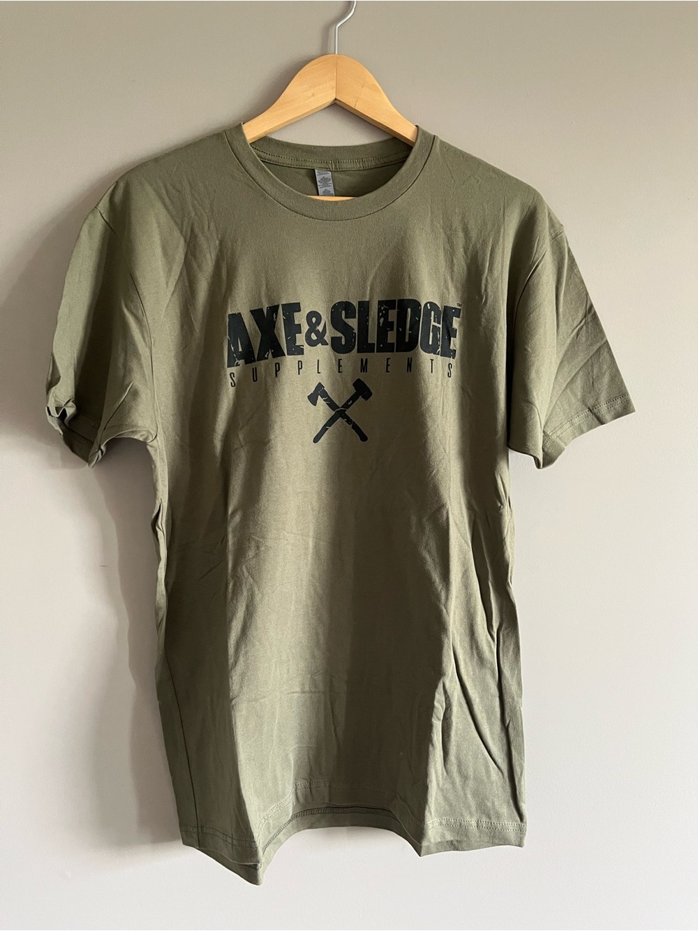 Axe and sledge Men's Olive Graphic Tee